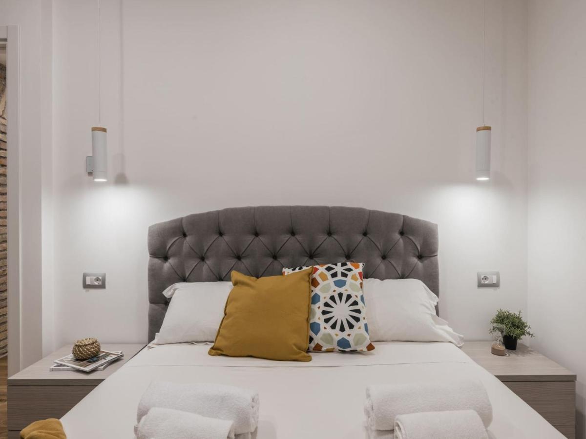 The Best Rent - Modern Three-Bedroom Apartment A Few Steps From The Colosseum Exterior photo
